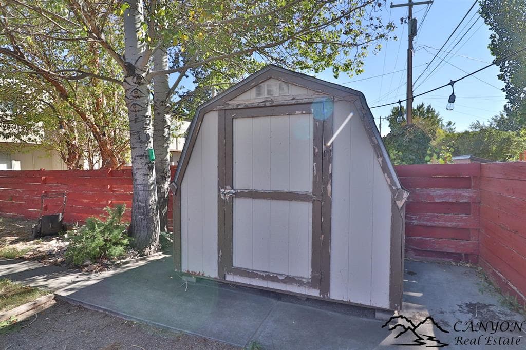 1803 16th St — photo 21 of 25