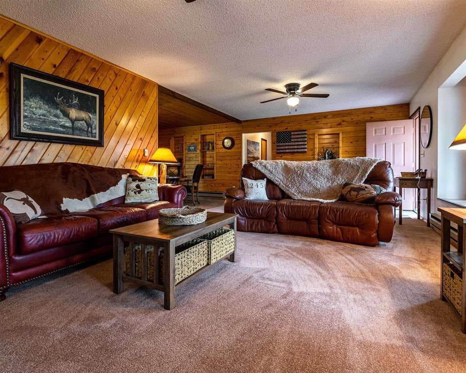 25 Four Bear Ln — photo 3 of 12