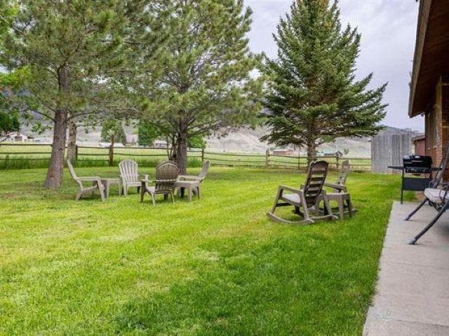 25 Four Bear Ln — photo 9 of 12