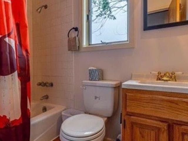 25 Four Bear Ln — photo 10 of 12