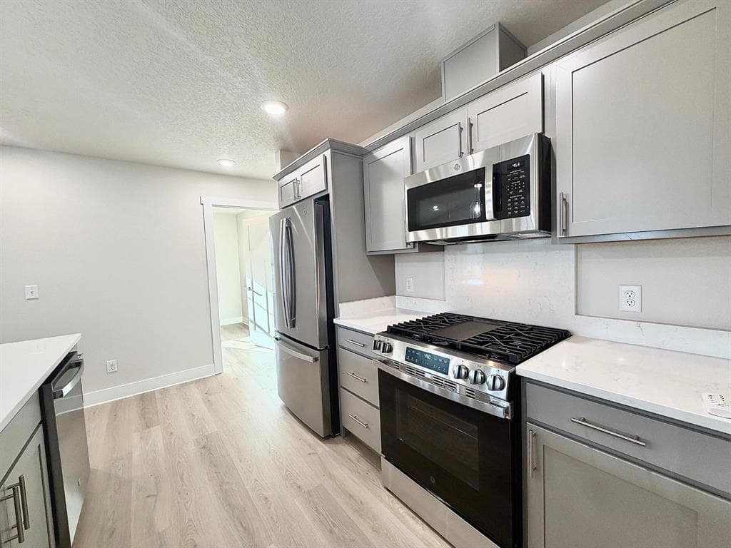 293 Cypress Dr — photo 12 of 25