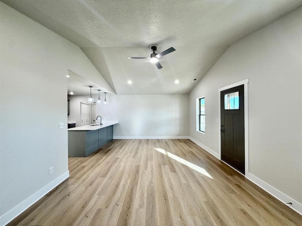 293 Cypress Dr — photo 6 of 25