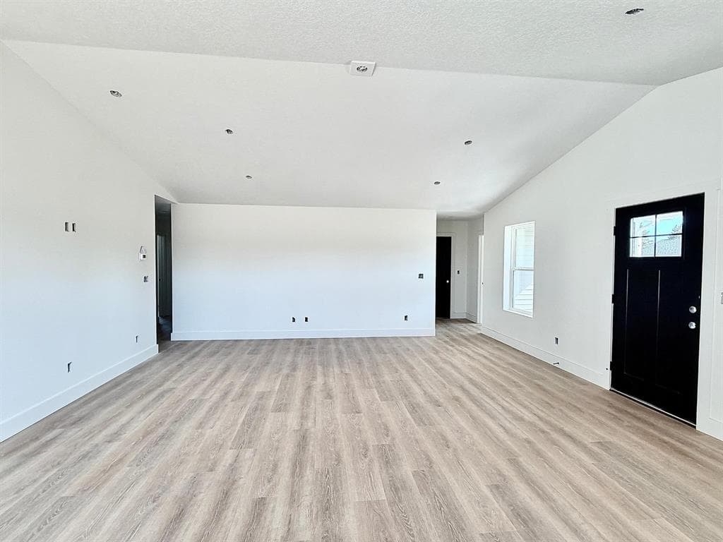263 Cypress Dr — photo 11 of 25