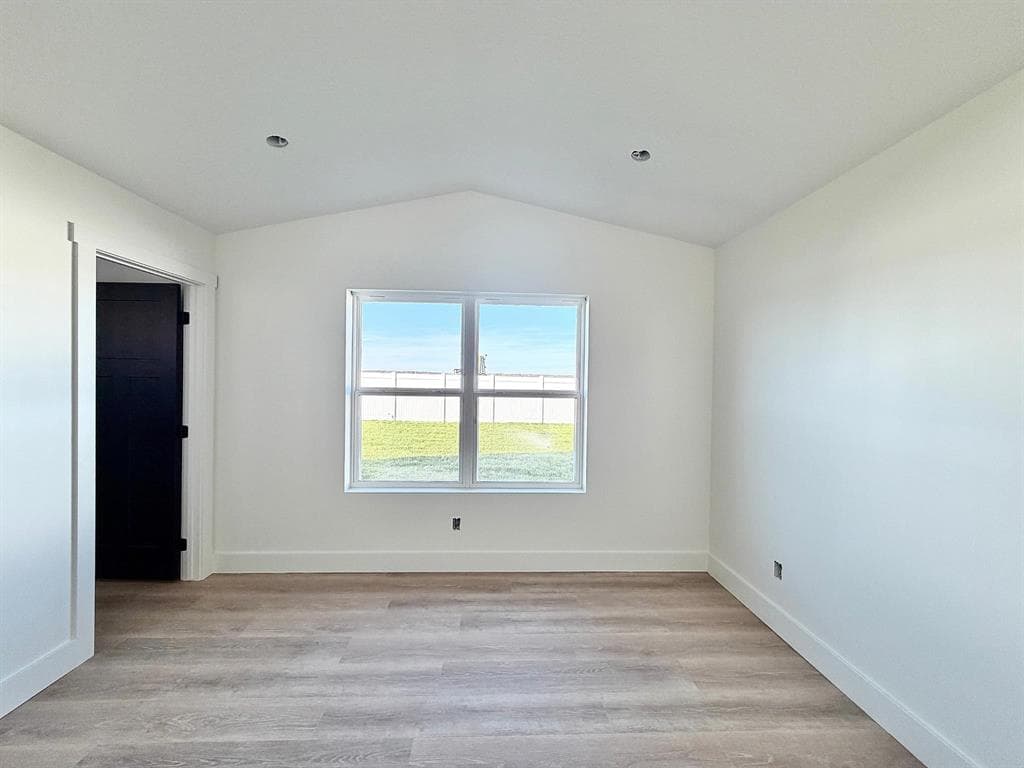 263 Cypress Dr — photo 19 of 25