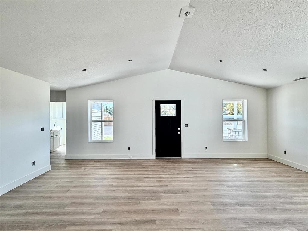 263 Cypress Dr — photo 7 of 25