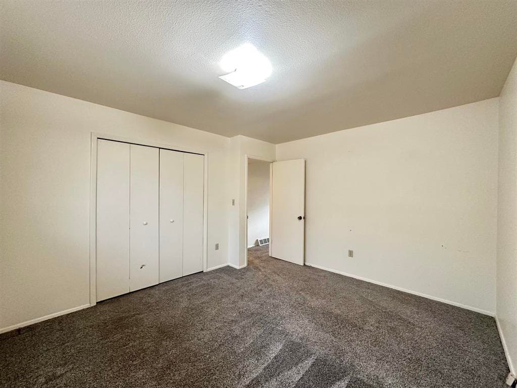 716 E 5th St — photo 18 of 18
