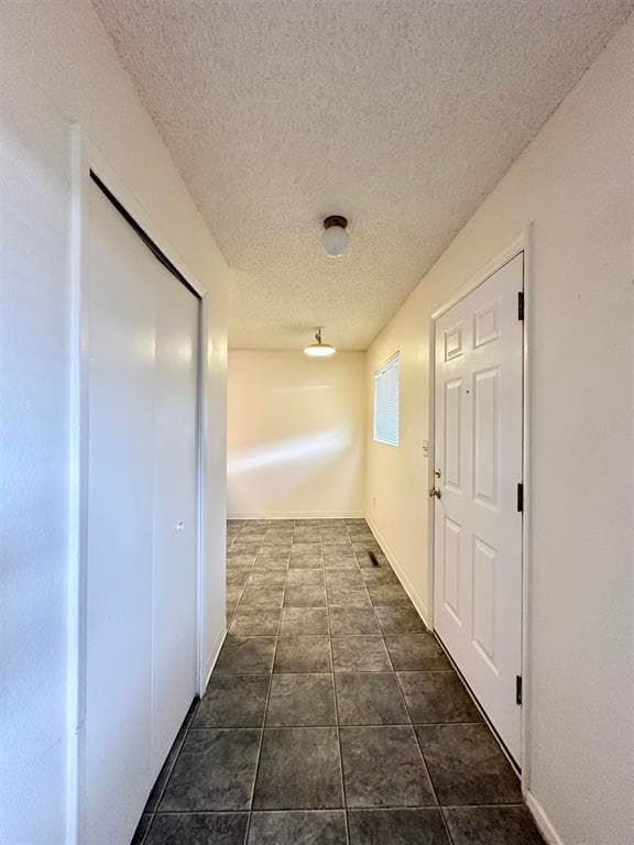 716 E 5th St — photo 3 of 18