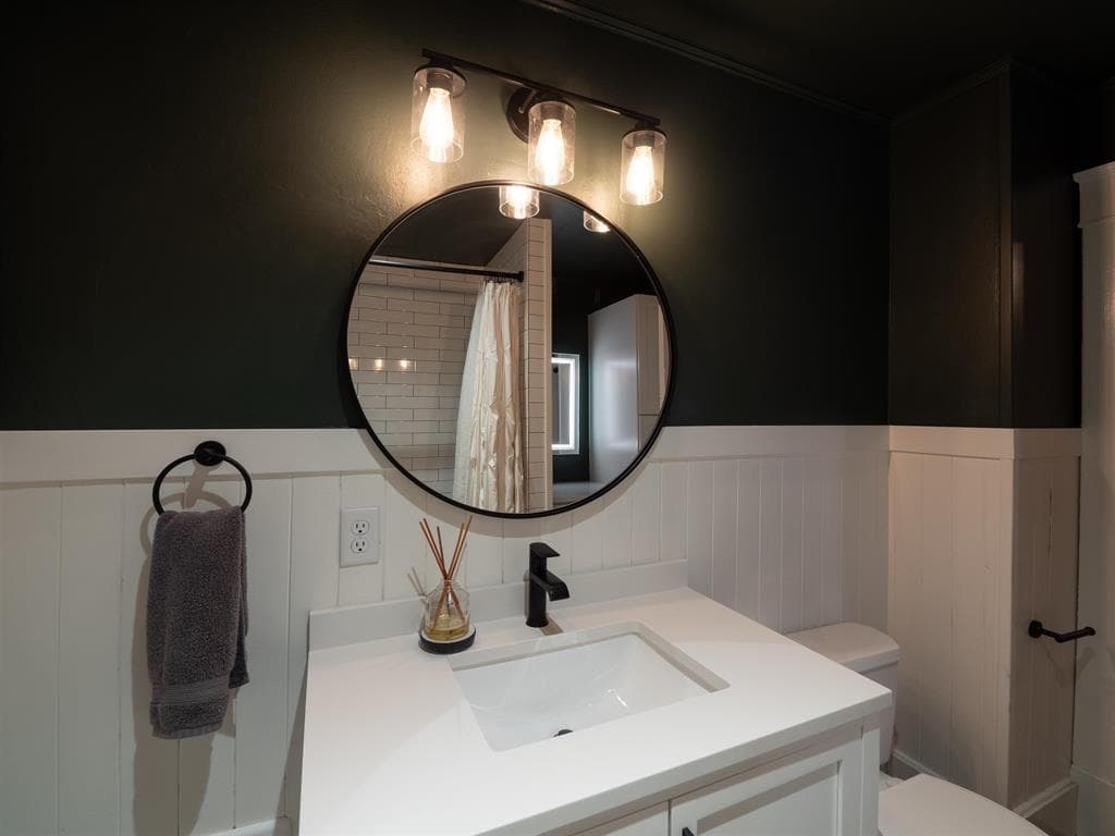 1037 Alger Ave — photo 13 of 21