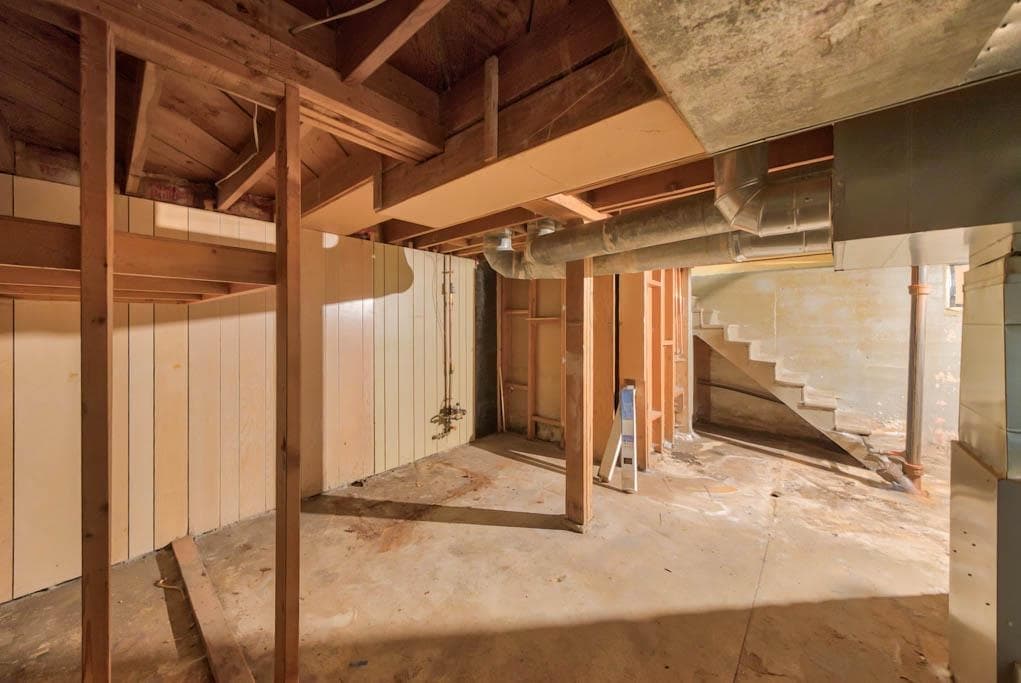 1738 Salsbury Ave — photo 16 of 24
