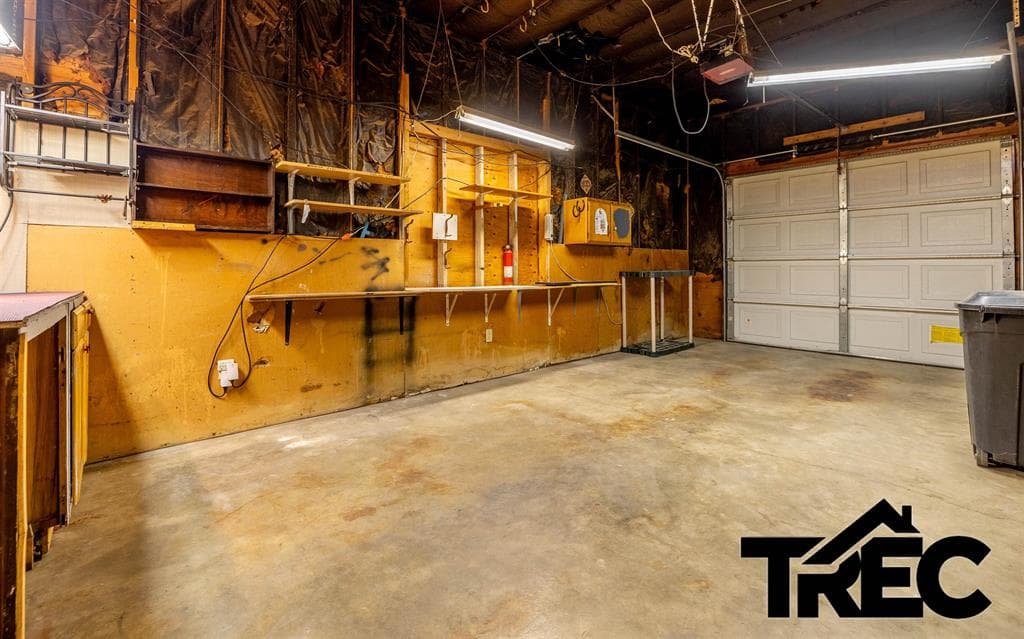 625 N Clark St — photo 14 of 22