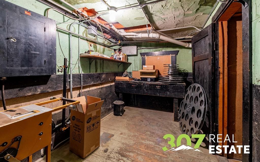 204 N Bent St — photo 20 of 25