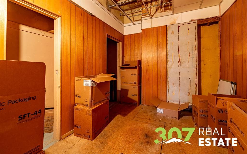 204 N Bent St — photo 23 of 25
