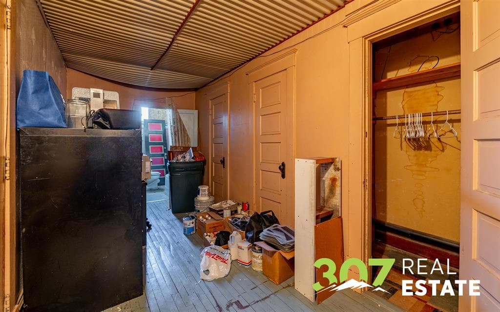 204 N Bent St — photo 25 of 25