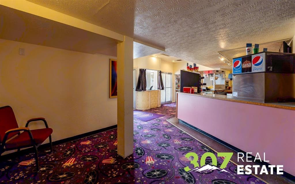204 N Bent St — photo 6 of 25