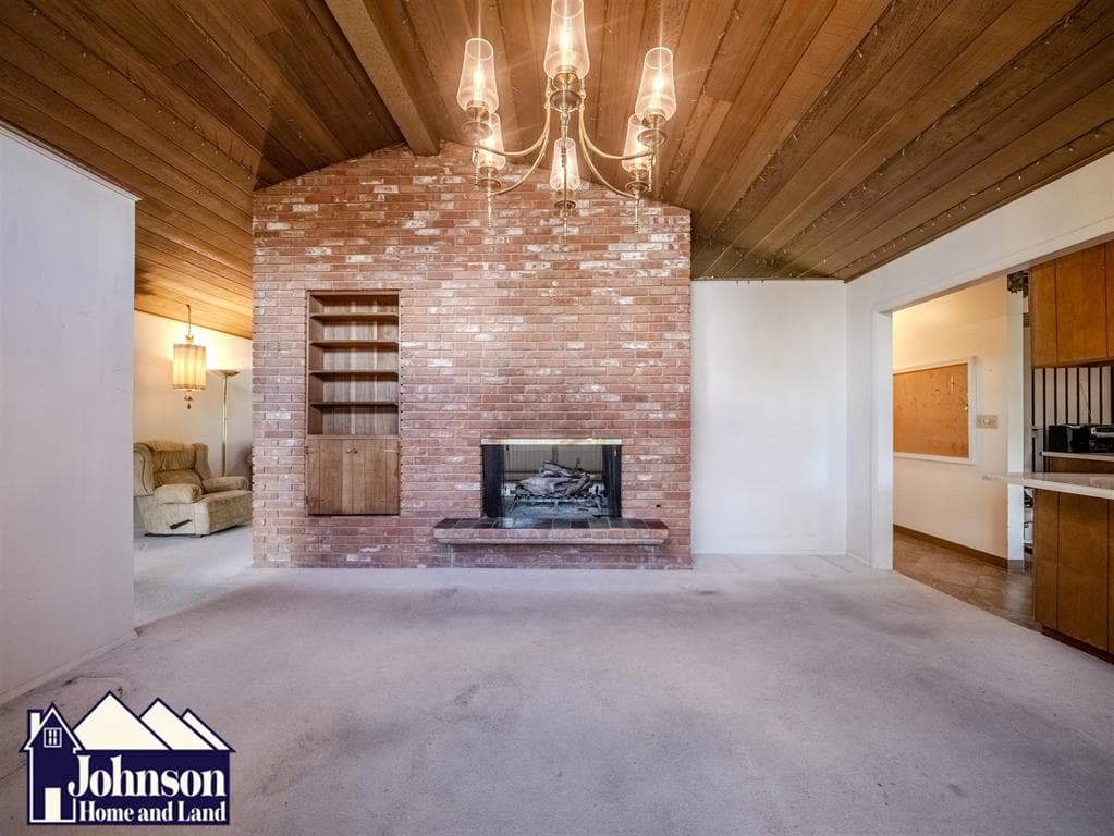 868 Lane 8 — photo 12 of 25