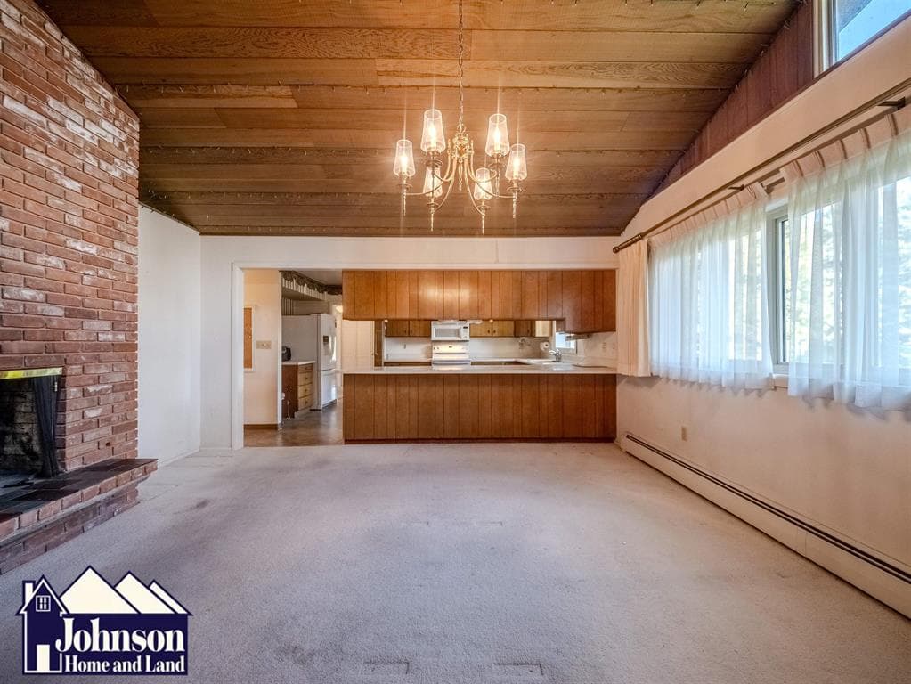 868 Lane 8 — photo 16 of 25