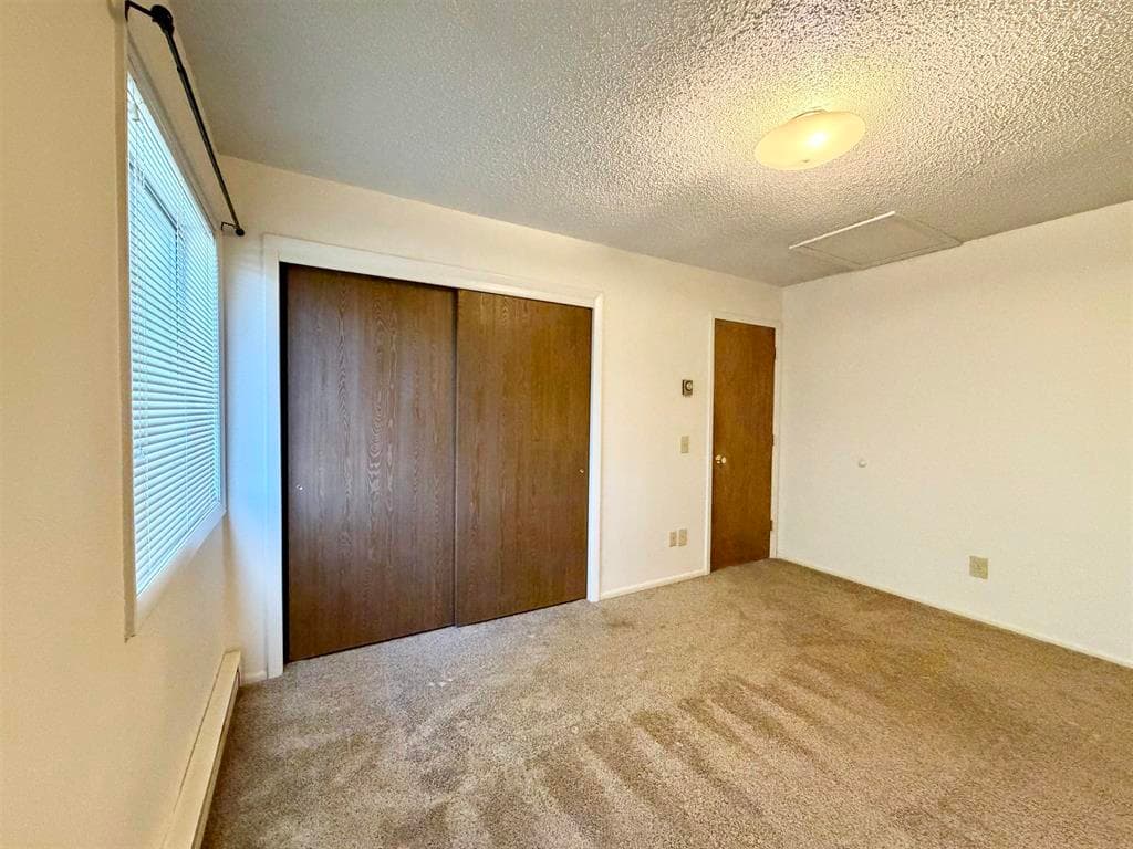 2020 Pioneer Ave — photo 15 of 15