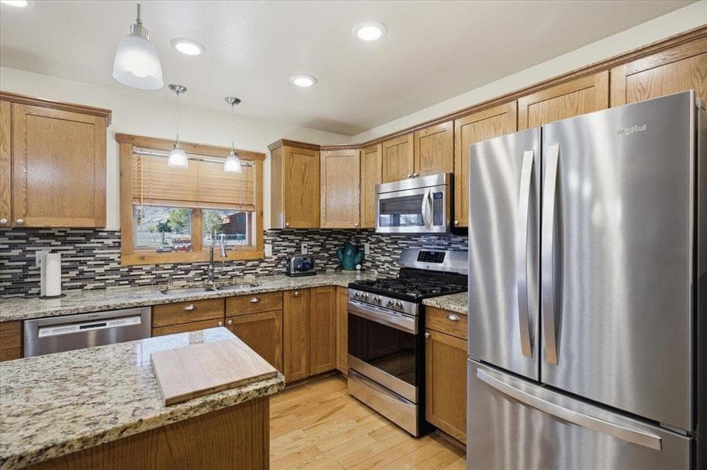 9 S Marquette Ct — photo 4 of 25