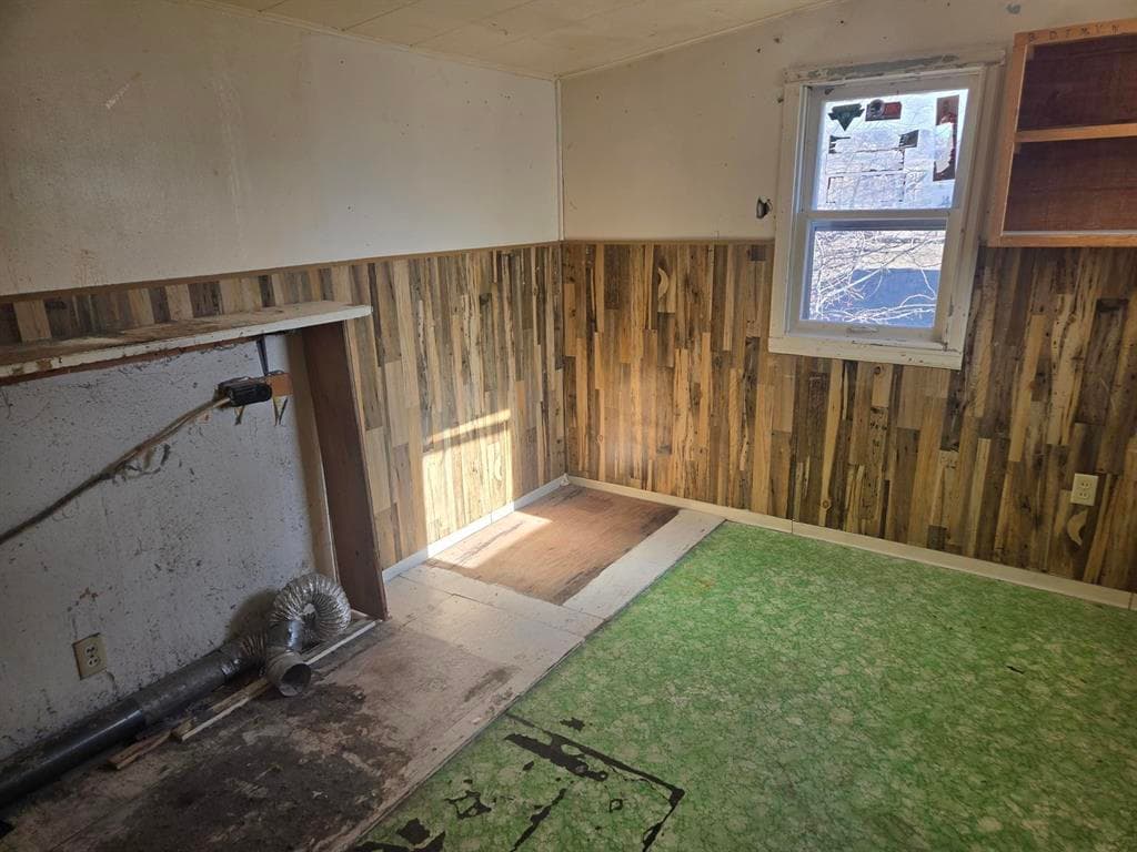 2212 Franklin St — photo 12 of 17