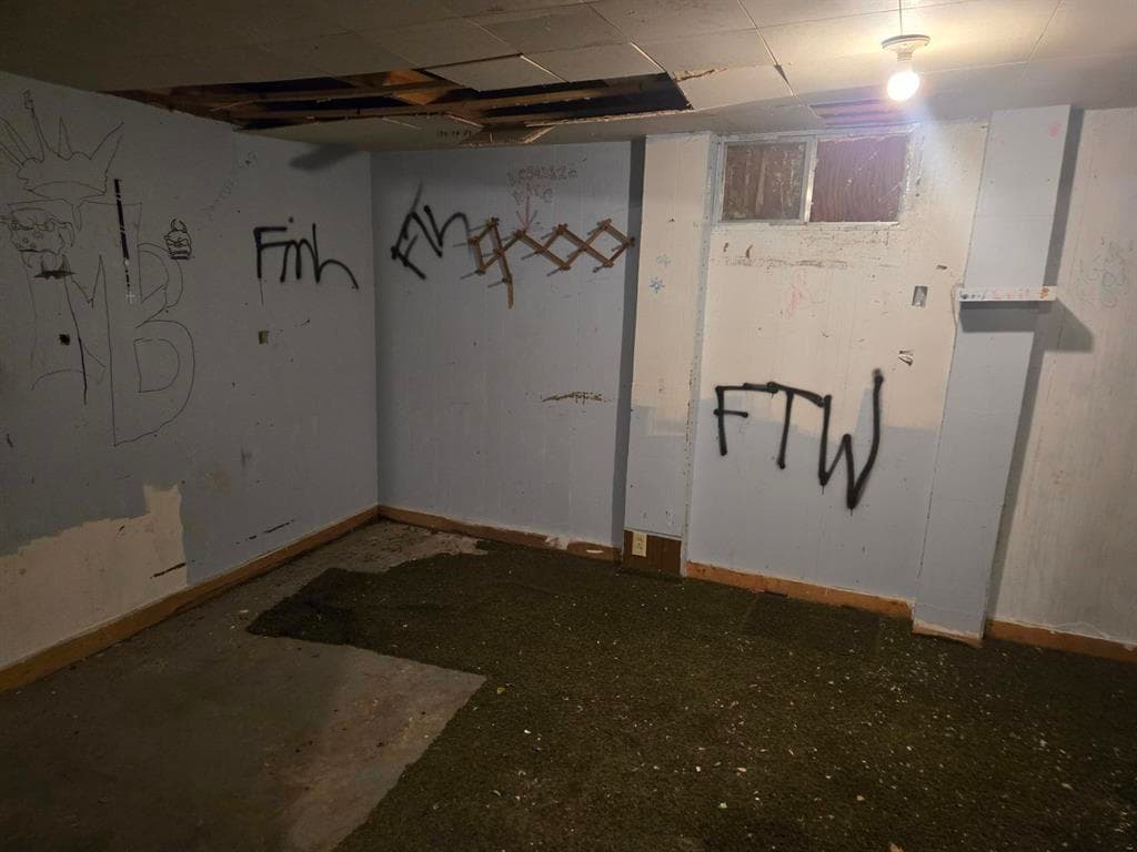 2212 Franklin St — photo 14 of 17