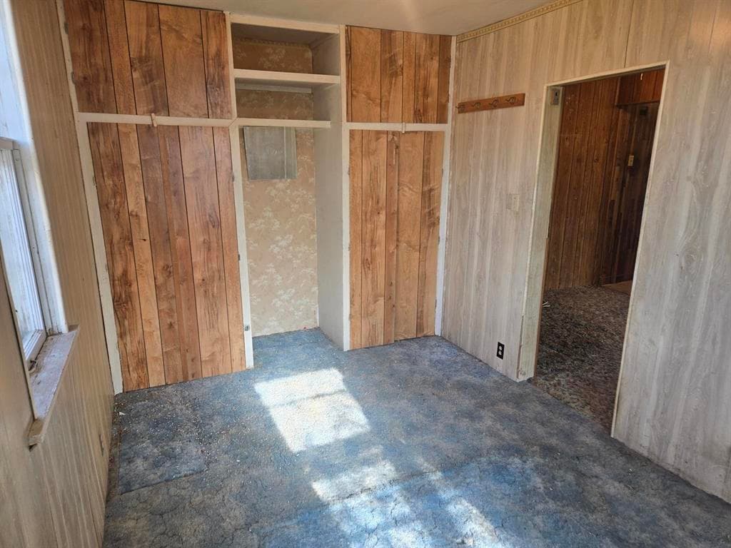 2212 Franklin St — photo 8 of 17