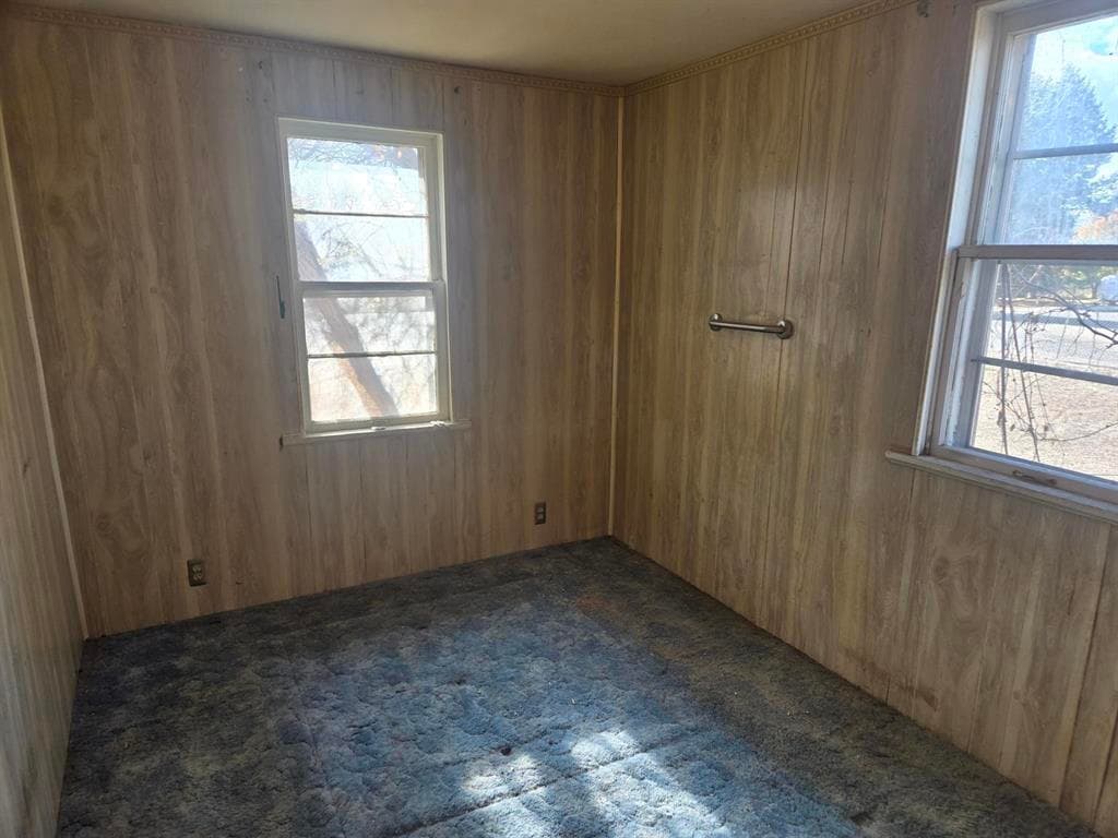 2212 Franklin St — photo 9 of 17