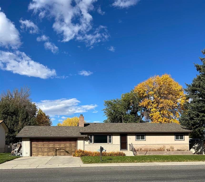 1331 Alpine Ave — photo 8 of 25