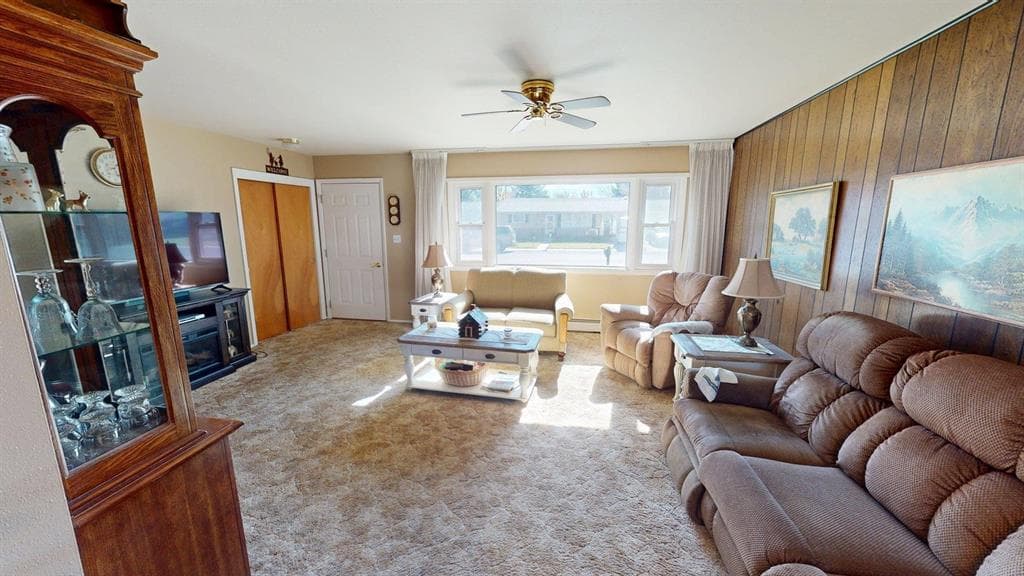 1331 Alpine Ave — photo 9 of 25