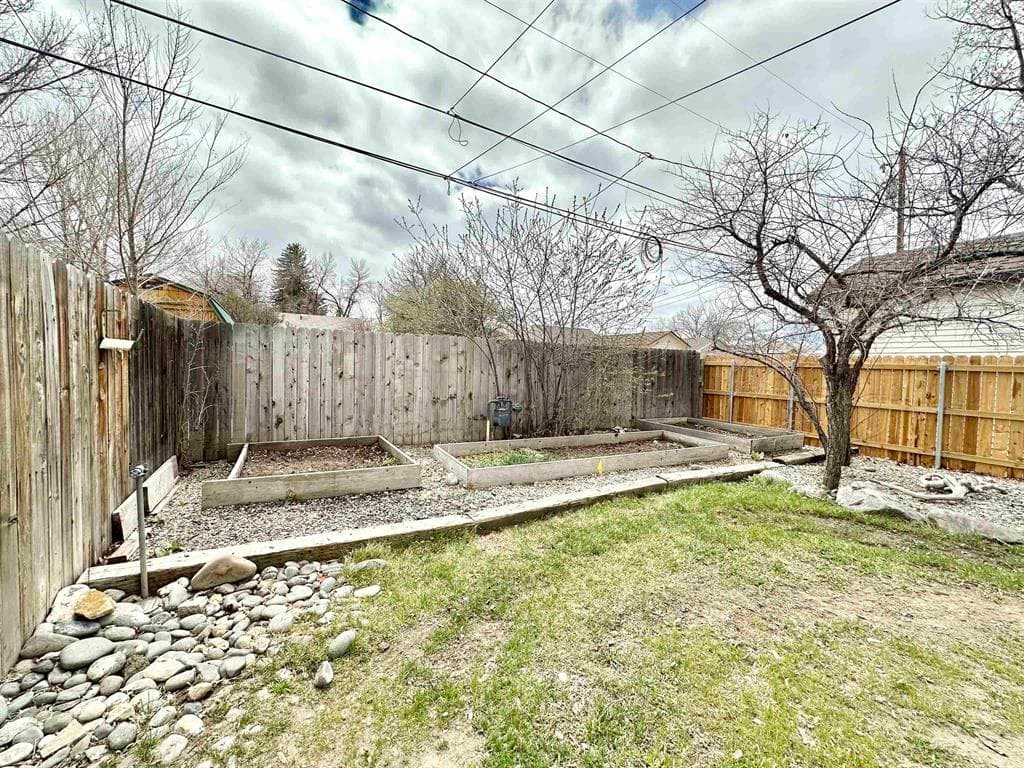 1714 Salsbury Ave — photo 19 of 21