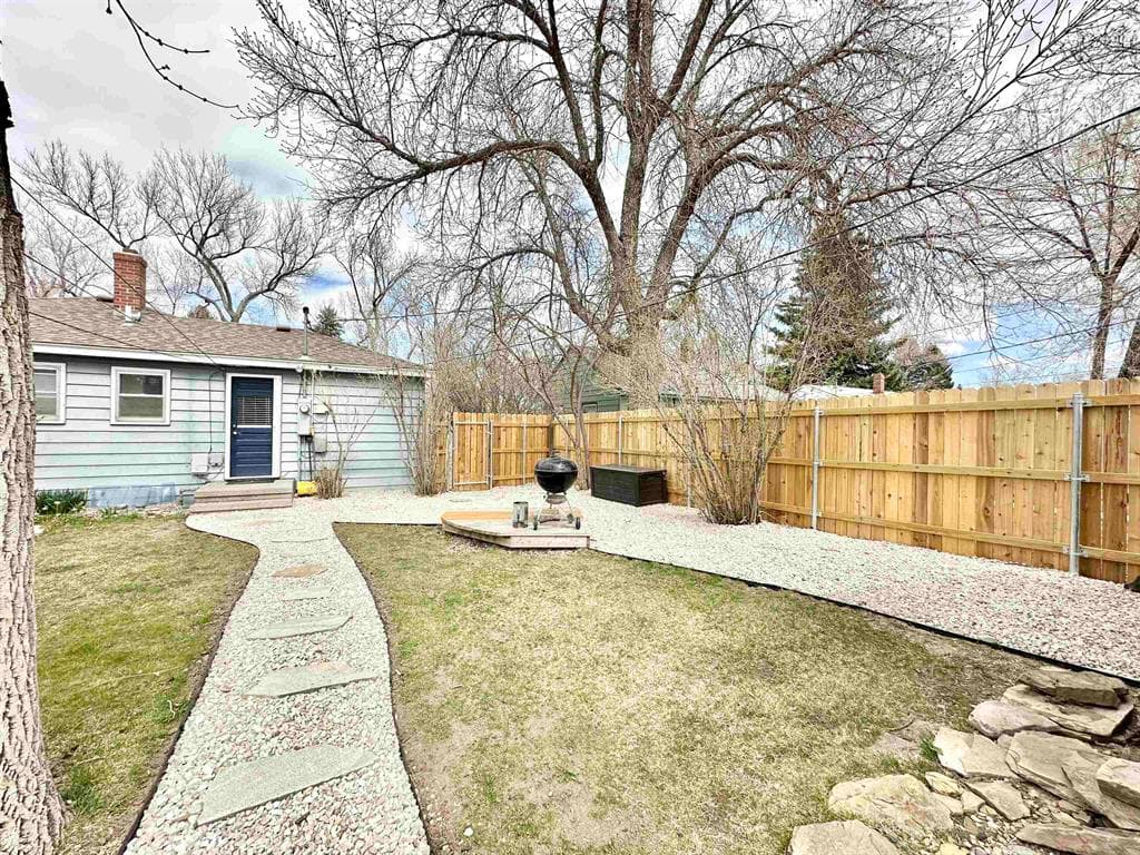 1714 Salsbury Ave — photo 20 of 21