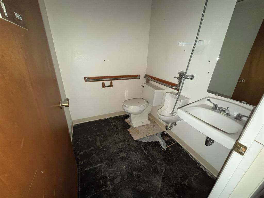 502 Blackburn St — photo 15 of 15