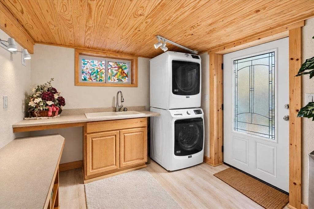 1614 Beck Ave — photo 18 of 25