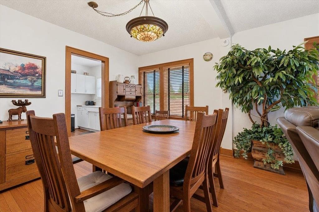 1614 Beck Ave — photo 4 of 25