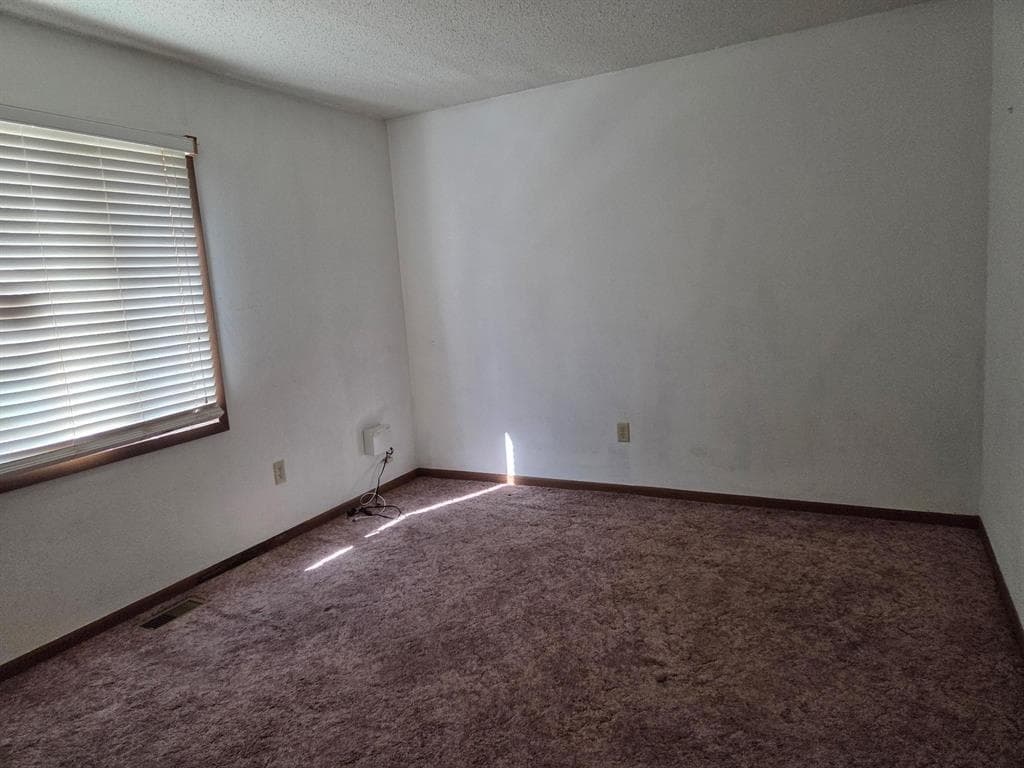 100 Deer Haven Dr — photo 11 of 25