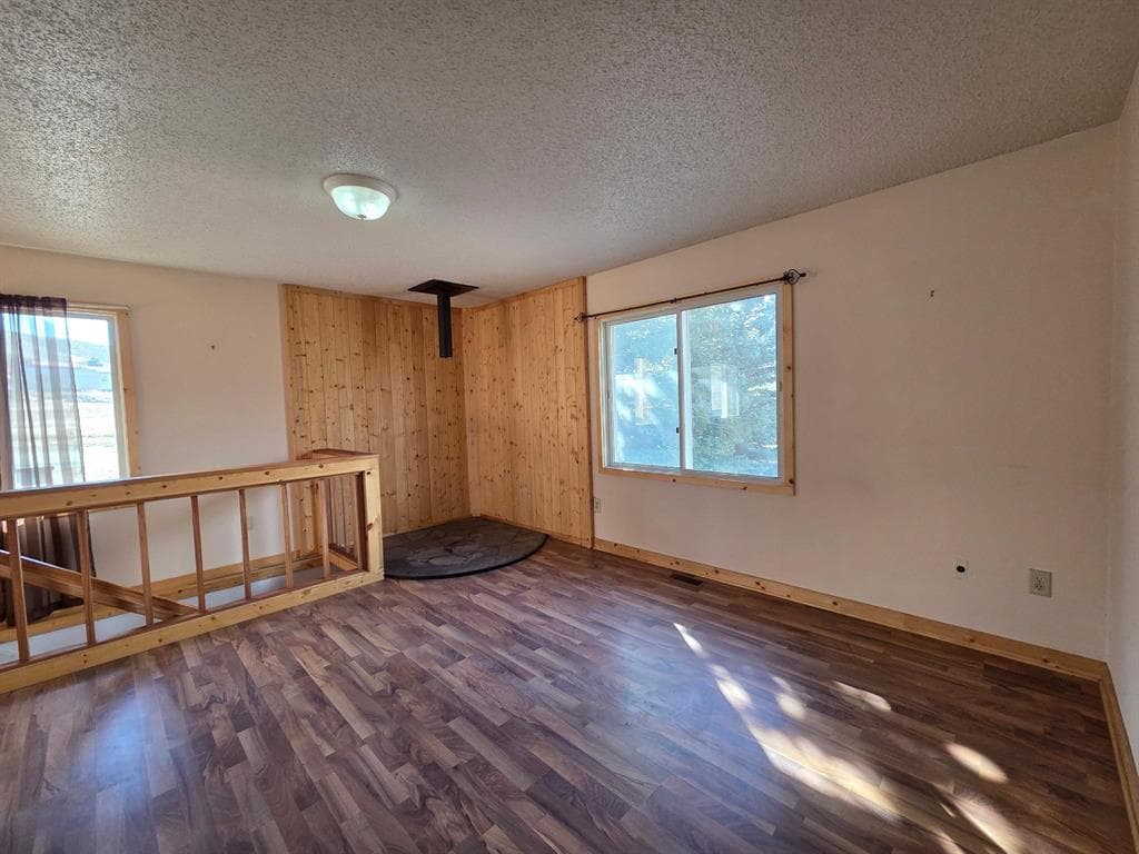 100 Deer Haven Dr — photo 3 of 25