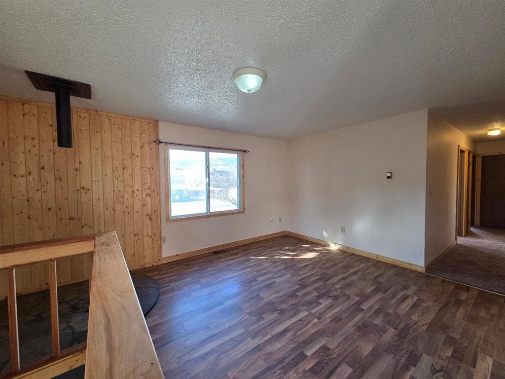 100 Deer Haven Dr — photo 4 of 25
