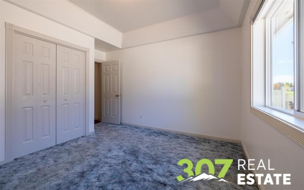 1002 Ponderosa Ct — photo 17 of 25