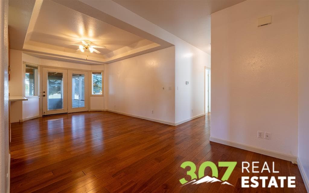 1002 Ponderosa Ct — photo 3 of 25