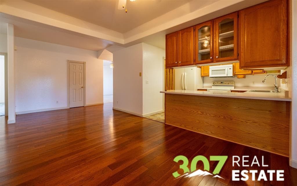 1002 Ponderosa Ct — photo 6 of 25