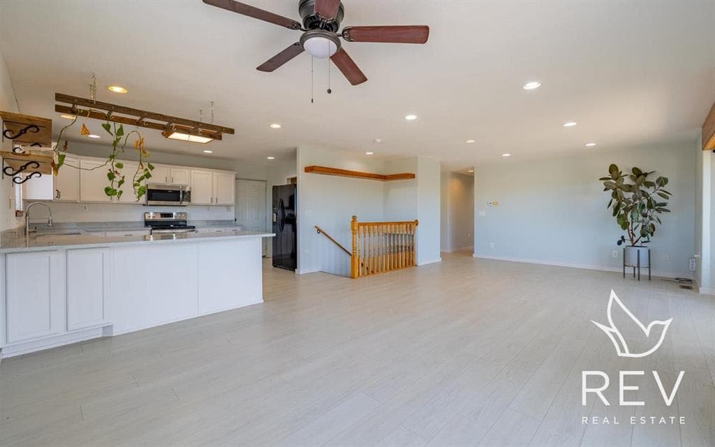 1315 Dutch Dr — photo 12 of 25