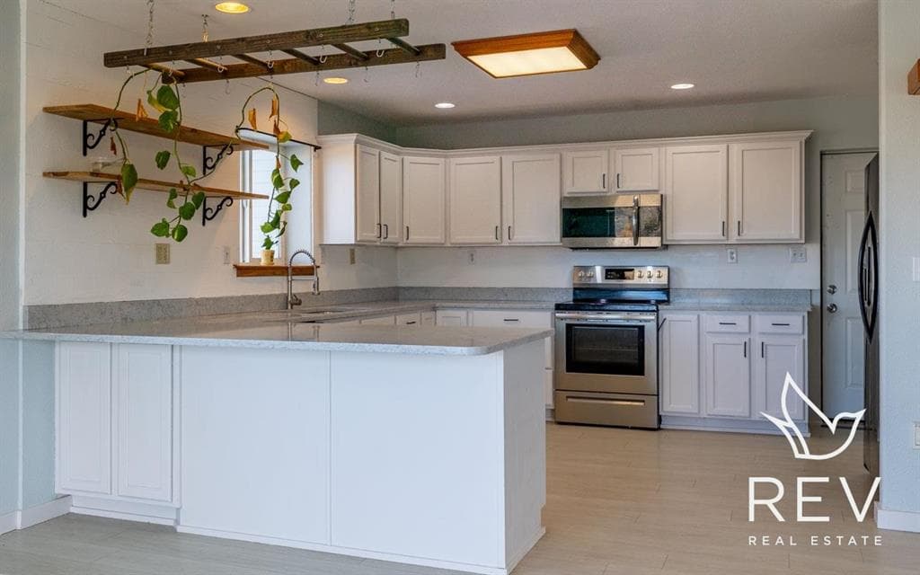 1315 Dutch Dr — photo 10 of 25