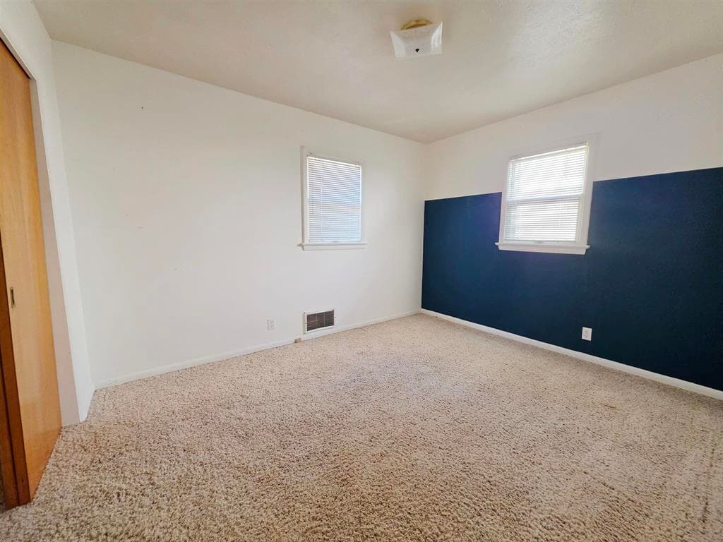 531 N 15th St — photo 10 of 15