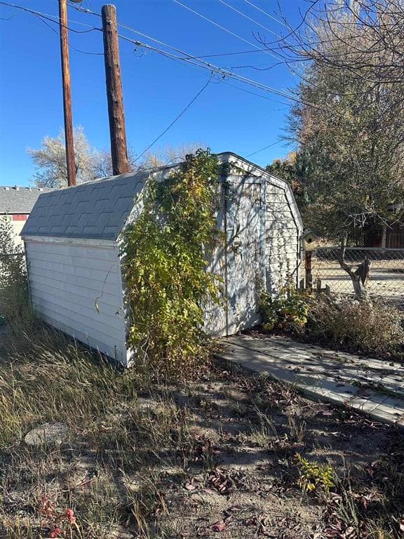 513 Grace Ave — photo 21 of 24