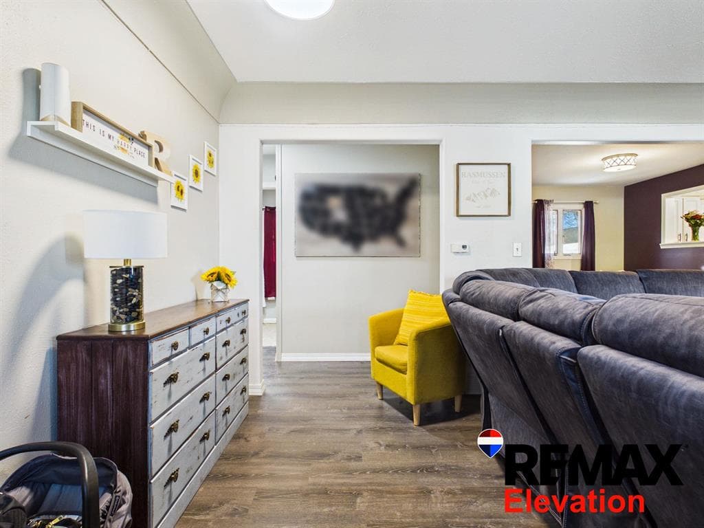 330 S Evarts St — photo 3 of 25