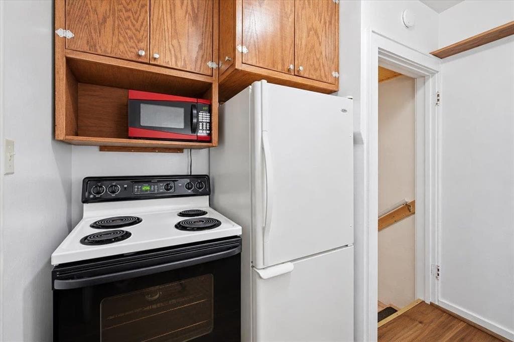 1614 Beck Ave — photo 9 of 25