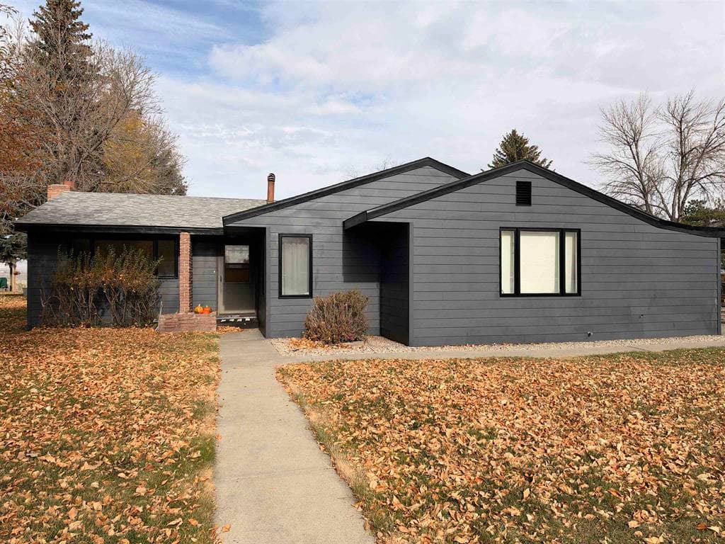 2307 Newton Ave — photo 7 of 9
