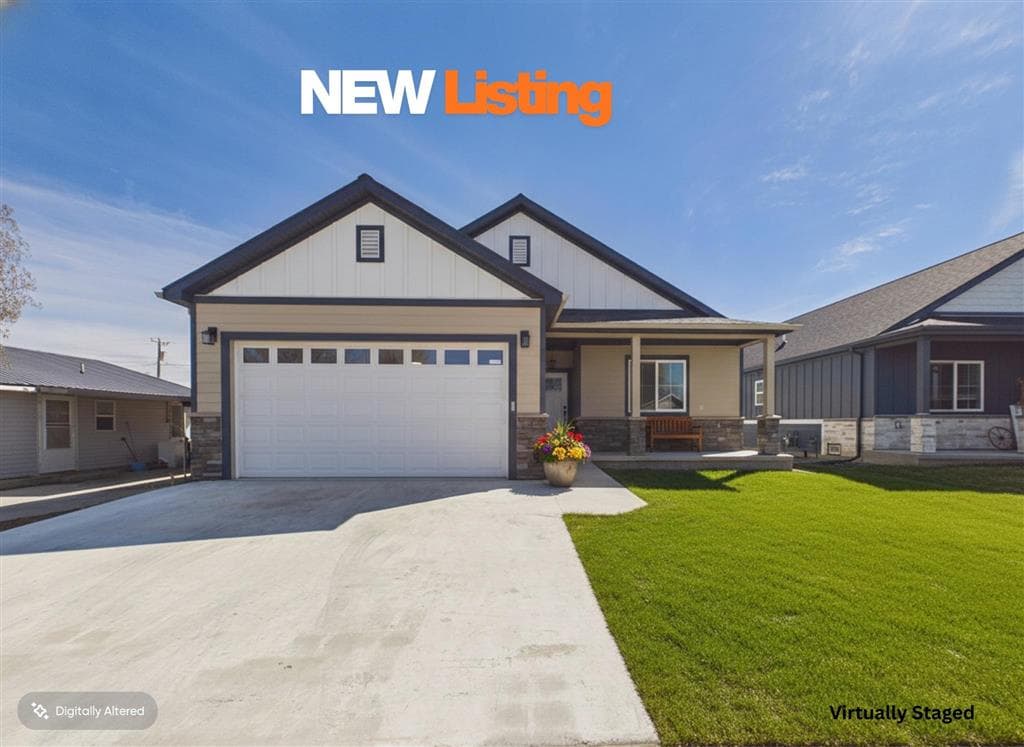 272 Park Ave photo 1