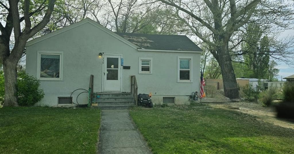 330 Idaho Ave photo 1