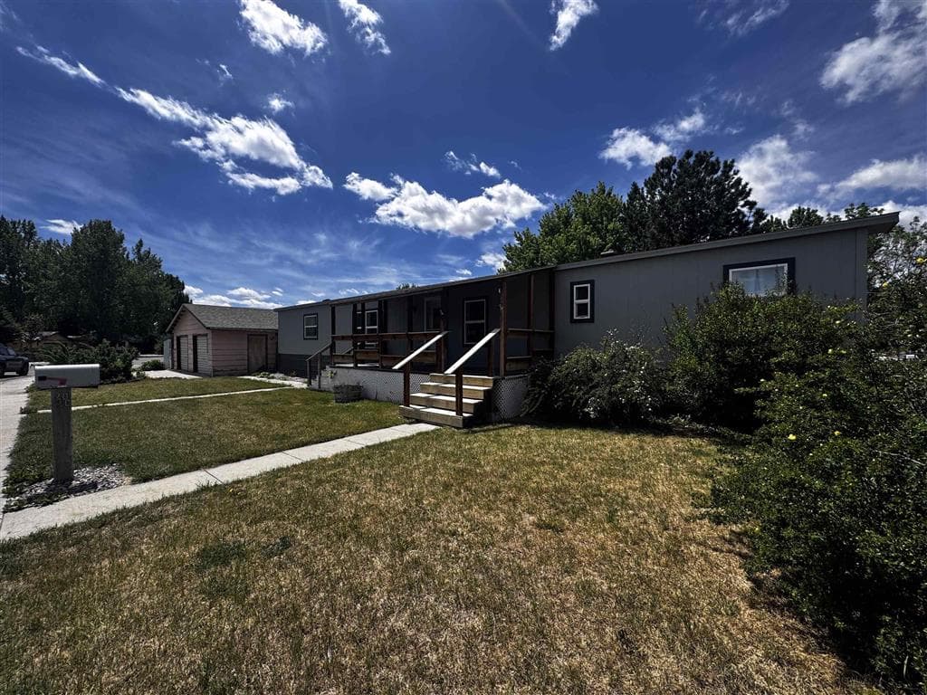 2020 Sage Lane photo 1