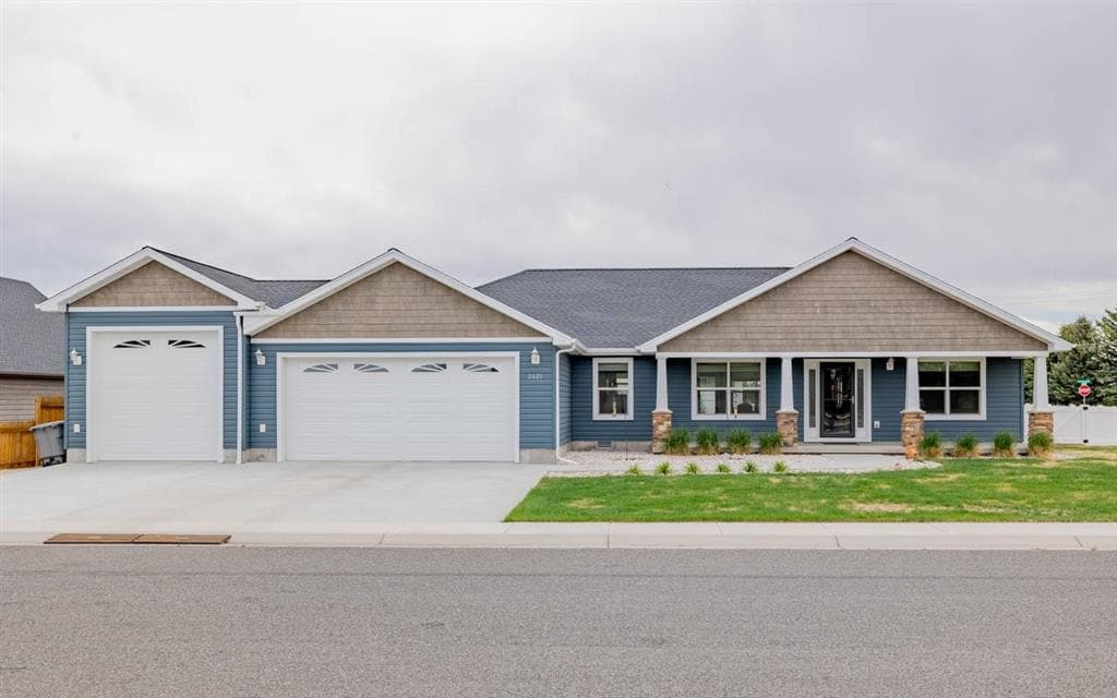 3431 Appalachian Ave photo 1